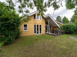 Ferienhaus im Ferienpark Mirow，位于Granzow的酒店