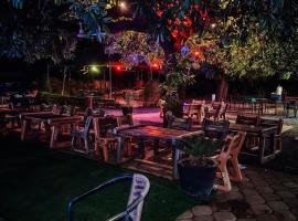 Village Nong Taaba，位于瓦加杜古的酒店