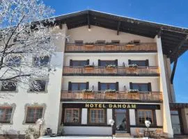 Hotel Dahoam by Miha