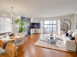 Sunset-View Resort Condo on Lake Hamilton!，位于温泉城的酒店