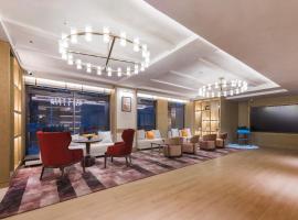 保定东站河北大学漫心酒店，位于保定的酒店