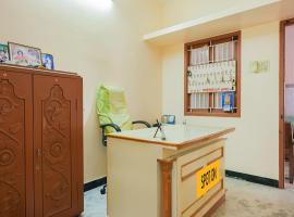 Hotel O Vel Vel Guest House，位于帕拉尼的酒店