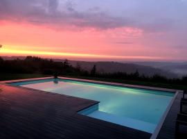 Beach House in Ardennes，位于绍德方丹的酒店