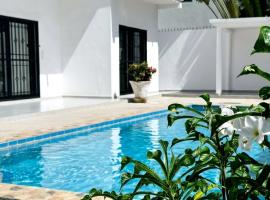 Villa Maurice，位于姆布尔的酒店