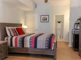 The Suite at 205 Royal Poste Rd