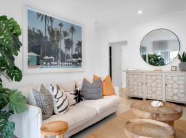 Boardrider Beach House at Mount Coolum，位于马库拉的酒店