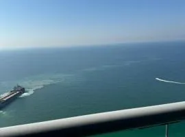 Sand And Beachfront Havens with sea view&pool&Gym&jacuzz