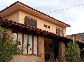 Casa Alquimia - La Casona，位于萨迈帕塔的酒店