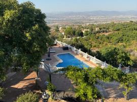 Bronlara，位于阿尔豪林德拉托里的山林小屋