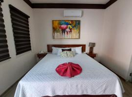 Hotel La Ramonna Melaque，位于圣帕特里西奥梅拉克的酒店