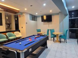 Hotel gym club33，位于万卡约的带热水浴缸的酒店