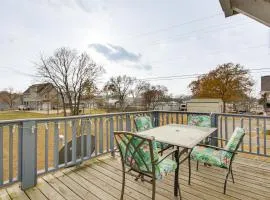 Near Tennessee River! Pet-Friendly Family Cottage!