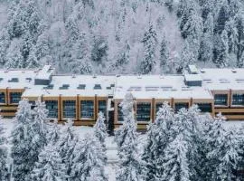 Premium Ski Retreat - Steps from Kokhta Gora