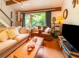 Chalet in Hastière near Castle