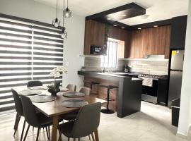 Casa La Amistad Comoda Casa con 3 Habitaciones，位于萨尔蒂约的酒店