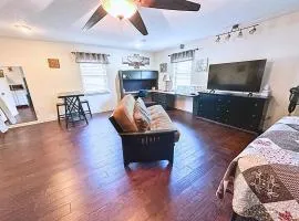 Fort Worth Executive Vacation Studio Nearby Fifa Events Pets by Vacation Your Way