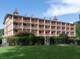 海伦希尔顿恒庭酒店