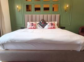 UrbanOasis stay，位于勒克瑙的酒店