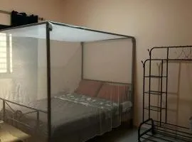 Chambre avec salle de bain privative