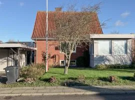 3 Bedroom Cozy Home In Bøvlingbjerg
