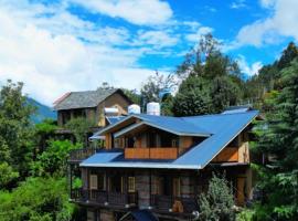 Rustic Roots Home Stay，位于纳加尔的酒店