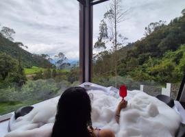 Iñaki Camping de lujo，位于里奥班巴的酒店