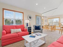 3 Bedrooms, Hot Tub, Fire Pit, and Pet Friendly，位于Salvo的酒店