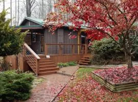 Home with Sauna & Hot Tub & Lake Access