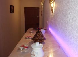 Appartement palmiars，位于苏塞的酒店