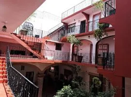 Hostal Mesones en el Centro de SMA