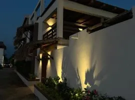 Balam Sunset Villa- Seaside Luxury Retreat