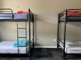 sj hostel，位于Legana的酒店