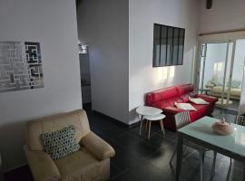 Charmant logement，位于拉芒坦的酒店