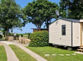 Mobil home confortable avec terrasse à Pordic - API-1-52-1206
