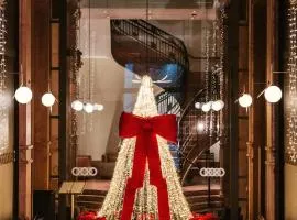 Umbral, Curio Collection By Hilton