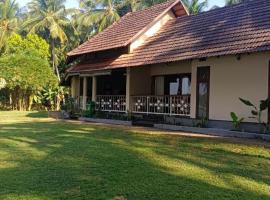 BharathaPuzha Resort，位于Kārakkād的酒店