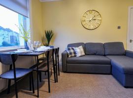 West Apartment，位于科特布里奇的酒店