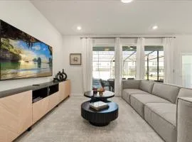 5 Bedrooms 4 Bathrooms Windsor Cay 16202 Cc