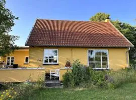 Cosy Holiday Home In Møns Nature