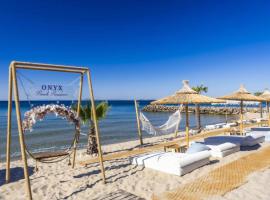 Onyx Beach Residence - Free Beach Access & Parking，位于圣弗拉斯的酒店