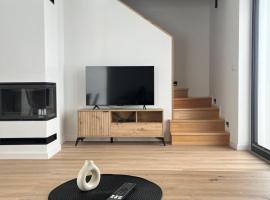 Na Skarpie，位于Frydman的酒店