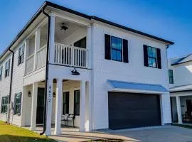 Luxury Pet-Friendly Home with Game Room & Community Pool