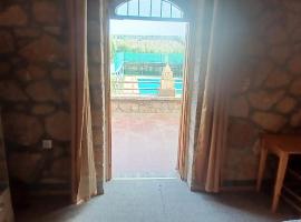 Ferme d'hôtes Safi , comme à la maison, avec accès libre a toute la ferme，位于萨菲的酒店