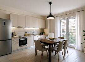 Venizelou - 10 min by the sea，位于塞萨洛尼基的酒店