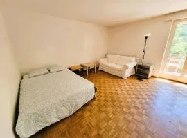 City Center Flats with Balcony Rigi