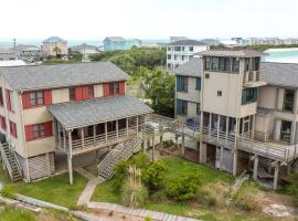 Ellington GGG-Ellington RRR，位于Sloop Point的酒店