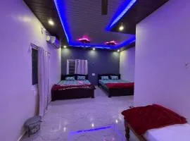 Ananya home stay hampi