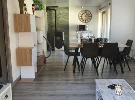 Au Doubs lac，位于马尔比伊松的酒店