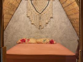 Camping Proibido N&atilde;o Viver，位于Cruz的豪华帐篷营地