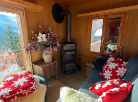 Chalet Montana mit Bergblick，位于布宁格的乡村别墅